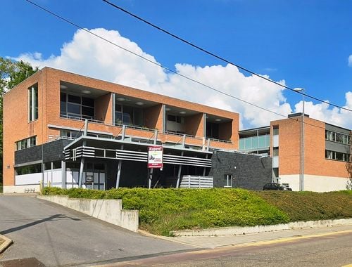                                         Handelsgelijkvloers te koop in Lummen, € 2.000.000
