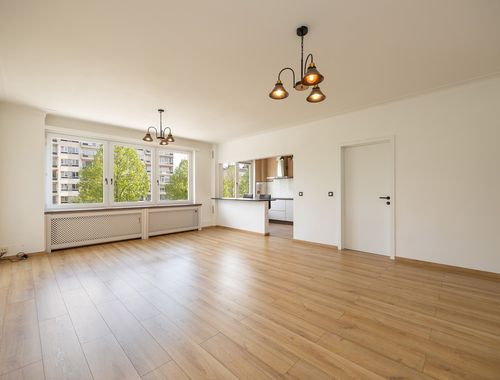                                         Appartement à vendre à Wilrijk, € 299.000
