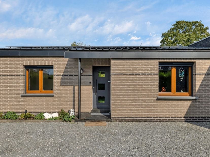 Huis te koop in ,
                    9930 Zomergem