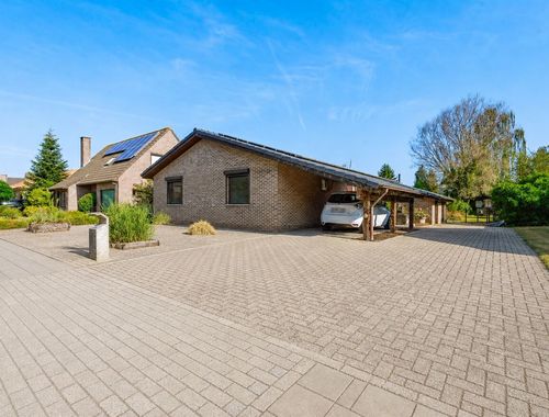                                         Eengezinswoning te koop in Koningshooikt, € 499.000
