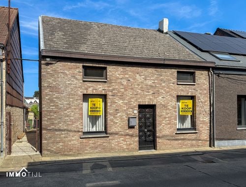                                         Woning te koop in Erembodegem, € 239.000
