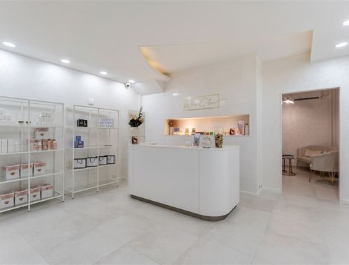                                        Handelsgelijkvloers te koop in Genk, € 89.000

