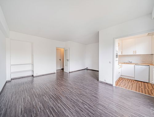                                         Studio te koop in Brussel, € 230.000
