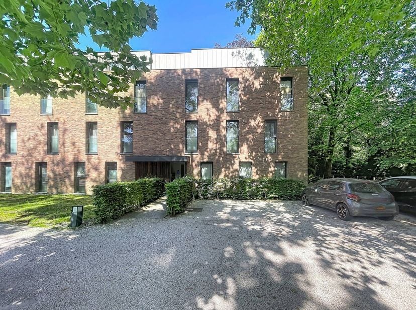 Appartement te huur in Tieltsesteenweg 40B bus 002,
                    9900 Eeklo