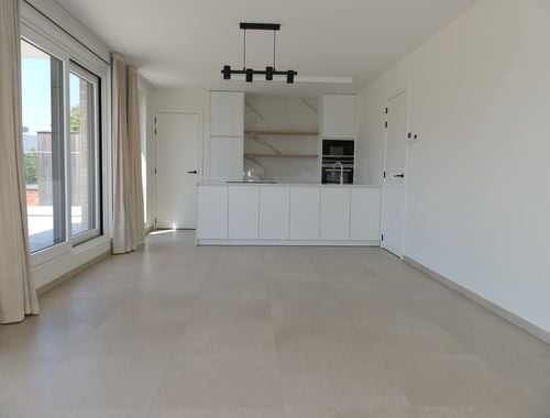                                         Appartement te huur in Geluwe, € 800
