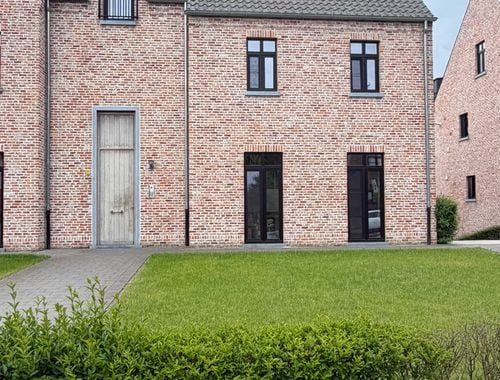                                         Appartement à louer à Meerhout, € 920
