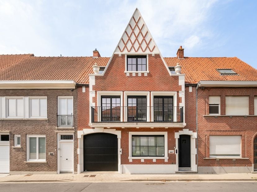 Huis te koop in Kapelstraat 15,
                    8870 Emelgem