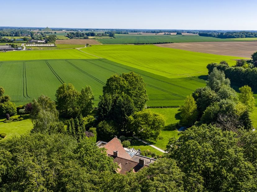 OPHAIN-BOIS-SEIGNEUR-ISAAC - Bois de Mai, Splendide PROPRIETE D’EXCEPTION (4CH/4SDB/2BUR/PISCINE) de ± 500 m² habitables entièrement remise à neuf en