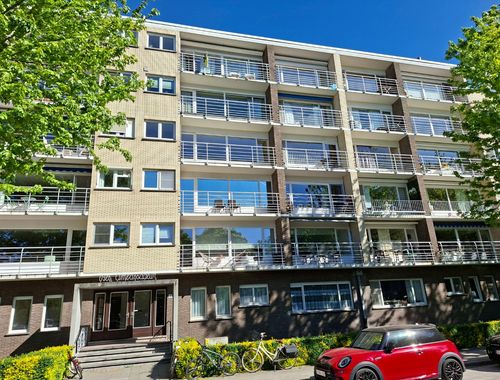                                         App. rez-de-chaussée à vendre à Sint-Andries, € 243.000
