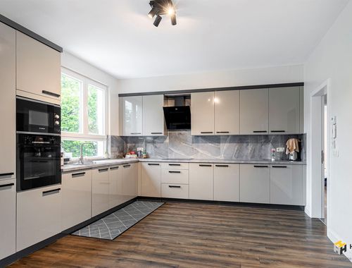                                         Duplex te koop in Wilrijk, € 379.000
