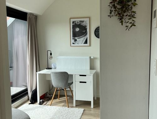                                        Kot-Kamer te huur in Heverlee, € 735
