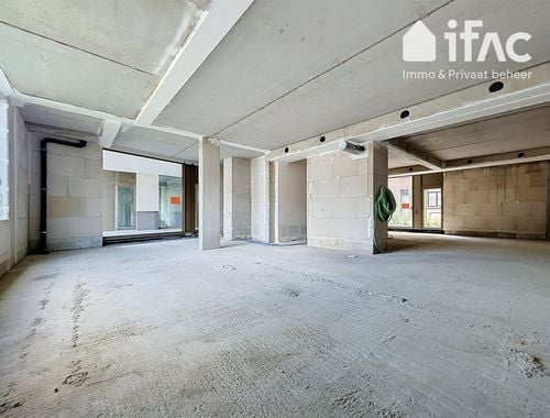                                         Bien commercial à louer à Tervuren, € 2.500
