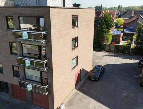                                         Appartement à vendre à Assebroek, € 225.000
