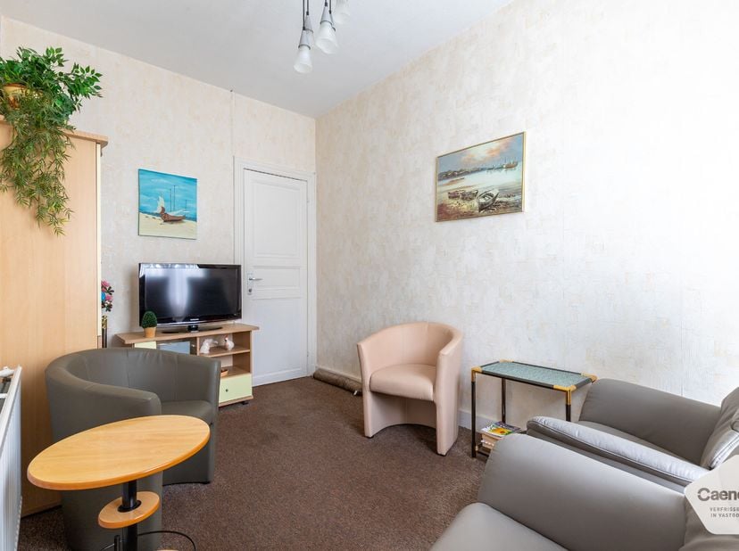 Dit appartement geniet van een uitstekende ligging, op wandelafstand van de Grote Markt, het strand en de jachthaven.<br />
<br />
Bij het betreden va