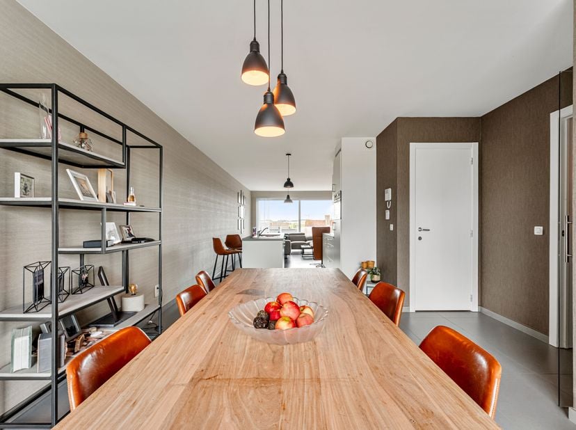 Modern en energiezuinig appartement met berging en staanplaats in de garage.<br />
Dit instapklare appartement uit 2018 is ideaal gelegen in Veurne, o