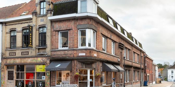 Bedrijfsvastgoed te koop in Schoolstraat 2, 8540 Deerlijk