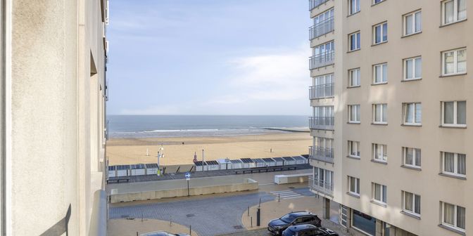 Appartement te koop in Limburgstraat 1 bus 0302, 8400 Oostende