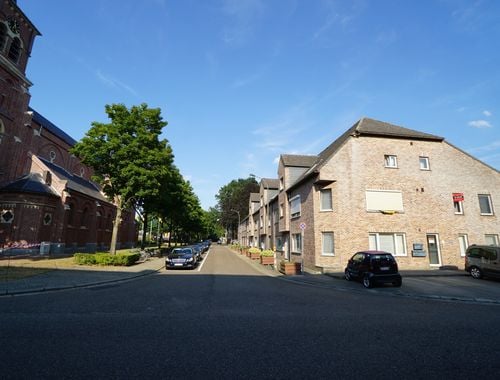                                         Appartement à louer à Tessenderlo, € 645
