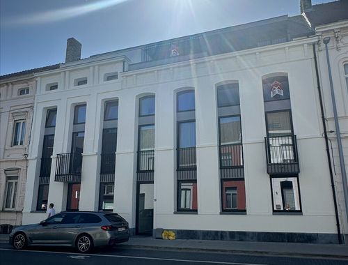                                         Appartement à louer à Veurne, € 870
