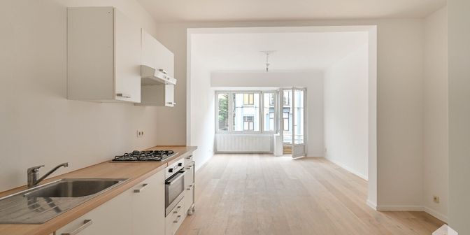 Appartement te koop in Rue des Alliés 72 bus 1D, 1190 Vorst