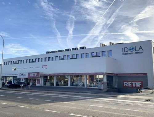                                         Kantoor te huur in Lochristi, € 1.800
