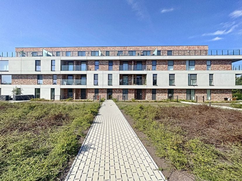 Appartement te huur in Hundelgemsesteenweg 264B bus 202,
                    9000 Gent