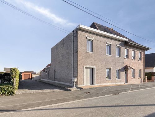                                         Woning te koop in Anzegem, € 250.000
