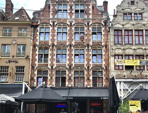                                         Appartement te huur in Gent, € 900
