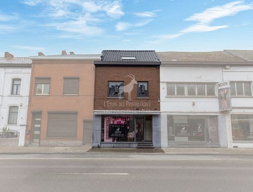                                         Gemengd gebruik te koop in Haine-Saint-Paul, € 119.999
