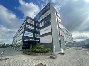 COMMERCIAL Image