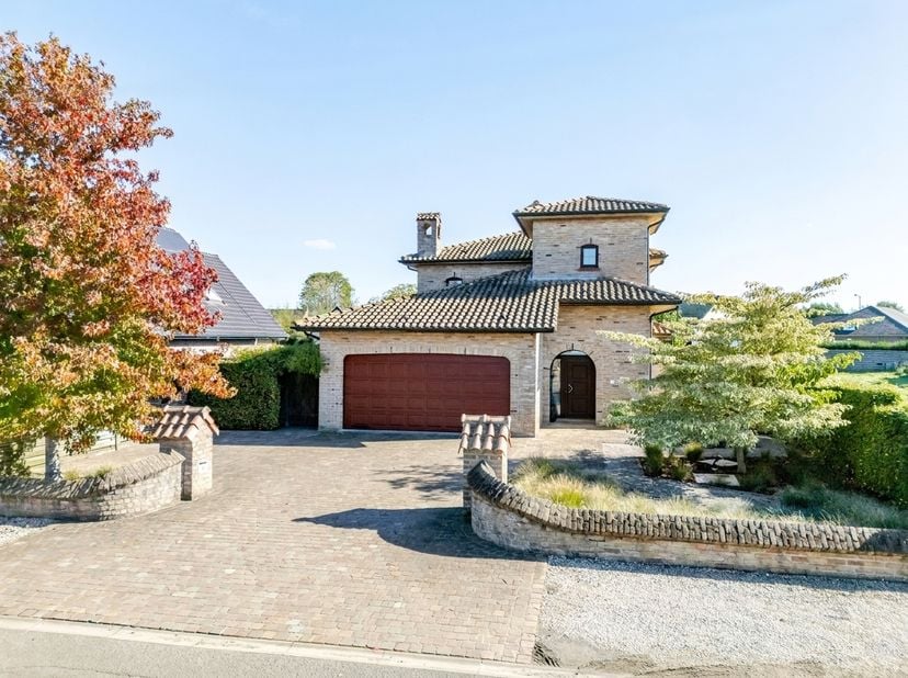 Huis te koop in Biesemgoedstraat 12,
                    9880 Aalter