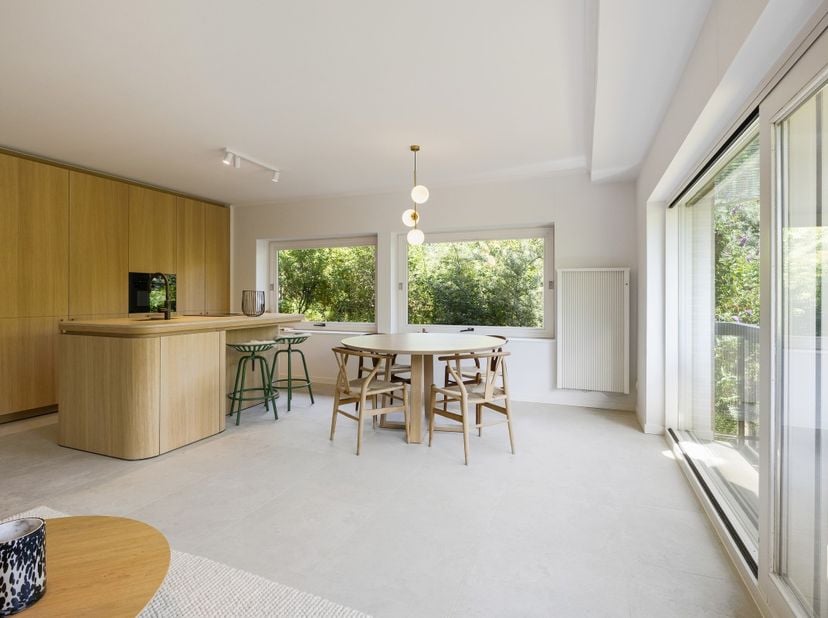 Appartement te koop in Diksmuidestraat 38 bus 01,
                    8300 Knokke