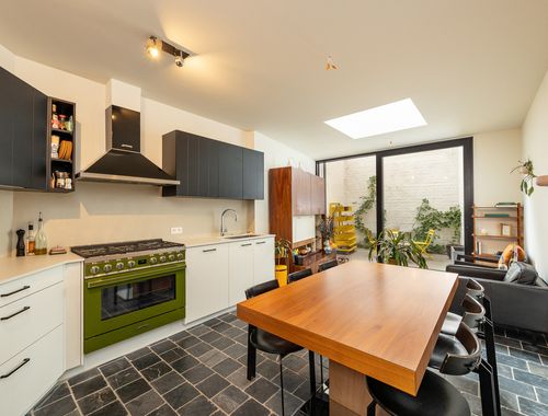                                         Maison de ville à vendre à Antwerpen, € 545.000
