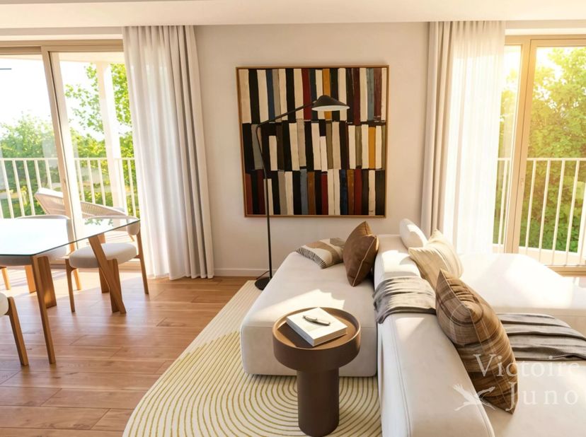 Ce nouveau projet luxueux et entouré de verdure se situe sur le boulevard du Souverain, en face du Parc de Val Duchesse et comprend 48 unités.<br />
V