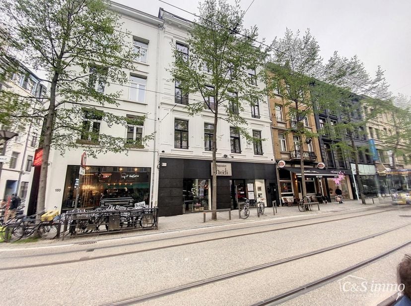 Appartement te huur in Nationalestraat 96,
                    2000 Antwerpen