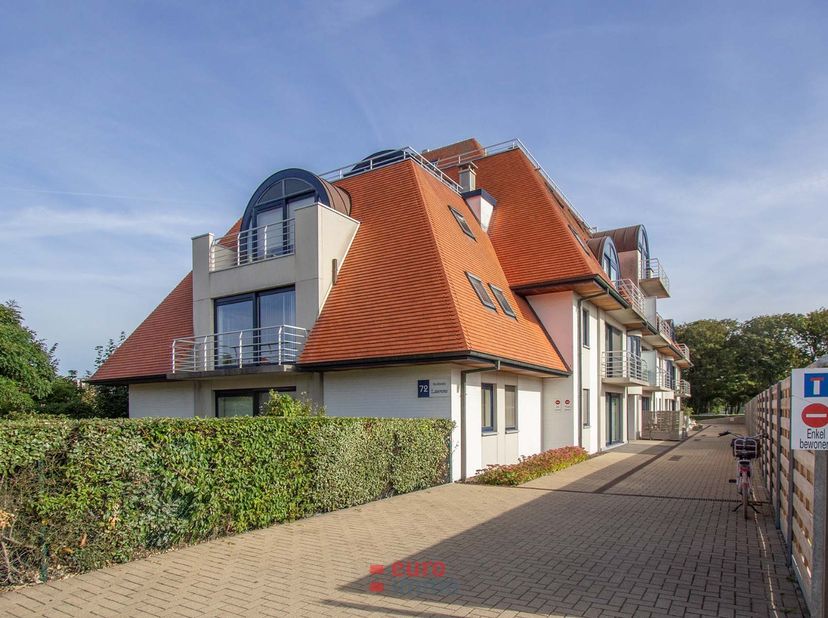 Zéér mooi, rustig gelegen appartement vlak aan de havengeul van Nieuwpoort! Dit appartement is een absolute topper! Om te beginnen ligt het midden in