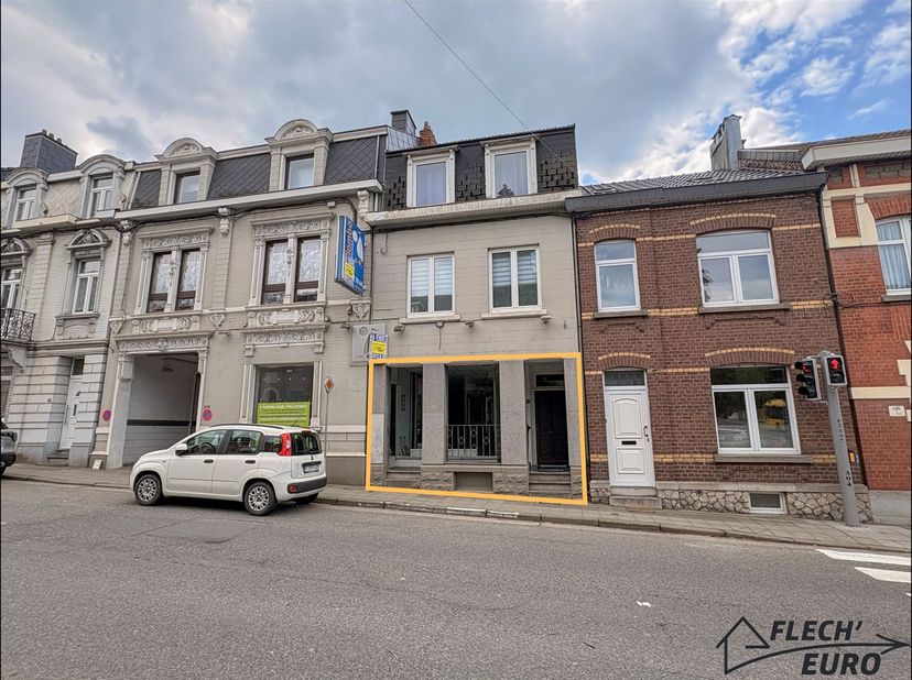 Bedrijfsvastgoed te koop
                    in 4802 Heusy
