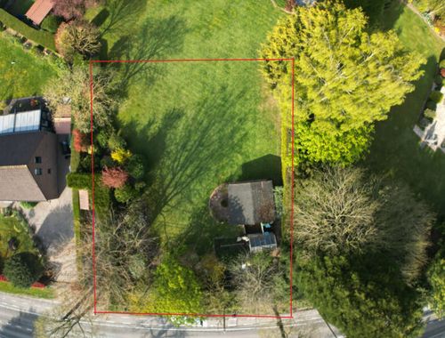                                         Bouwgrond te koop in Hoves, € 149.500
