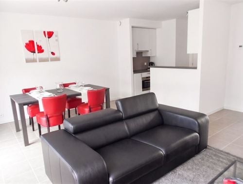                                         Appartement te huur in Elsene, € 1.350
