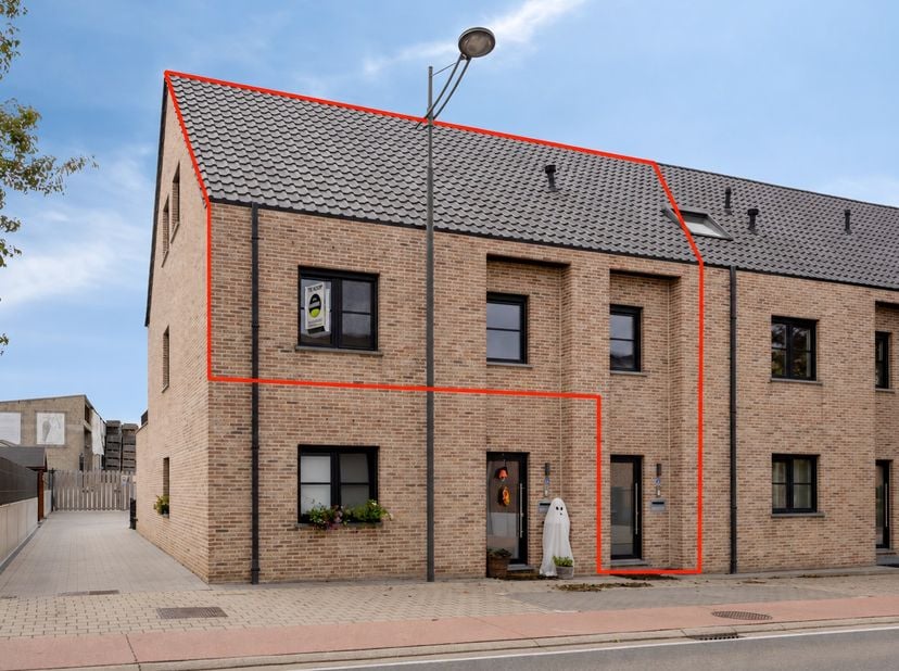 Appartement te koop in Maastrichterstraat 331 bus A,
                    3740 Mopertingen