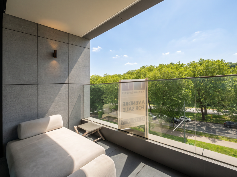 Appartement te koop in Avenue de Tervueren 302,
                    1150 Sint-Pieters-Woluwe