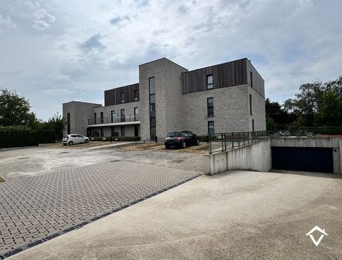                                         Appartement te koop in Westrozebeke, € 227.000
