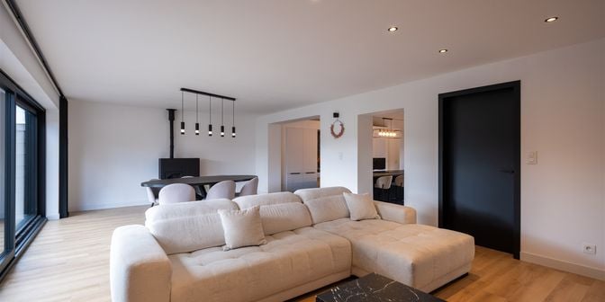 Huis te koop in 7700 Lowingen
