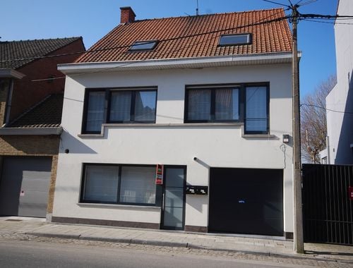                                         Maison à vendre à Roeselare, € 450.000
