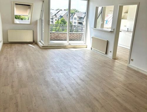                                         Appartement à louer à Lanaken, € 1.100
