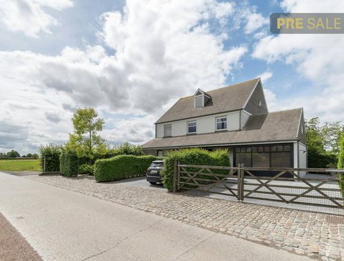                                         Woning te koop in Kruishoutem, € 995.000
