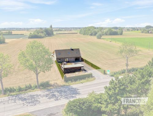                                         Maison à vendre à Woesten, € 380.000
