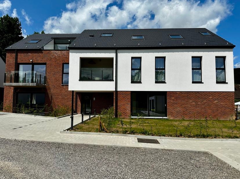 Appartement te koop
                    in 5170 Profondeville