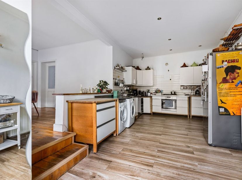 Unieke eigendom met gerenoveerde woning, vakantiewoning en bouwgrond<br />
In het rustige Gingelom bevindt zich deze uitzonderlijke eigendom bestaande