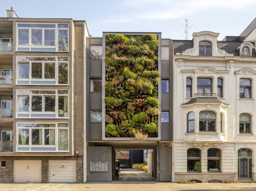 Appartement te koop in Burggravenlaan 32 bus 309,
                    9000 Gent